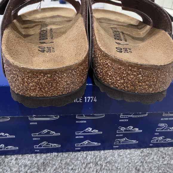 Birkenstock Brown ARIZONA: NWT - Picture 5 of 9